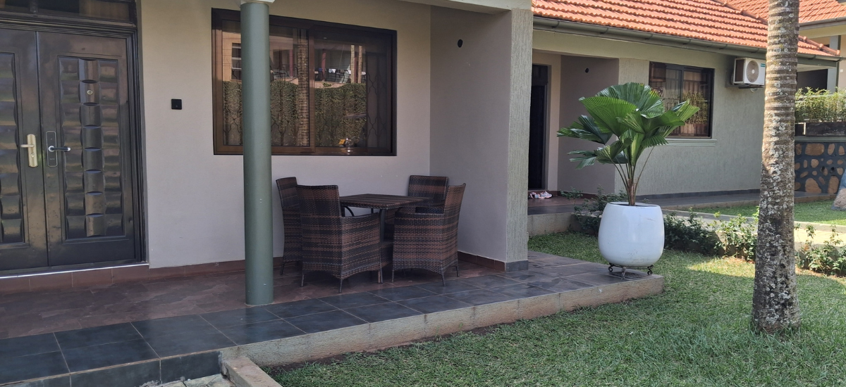3-Bedroom classic, accessible and affordable Airbnb